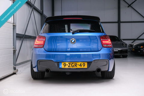 BMW 1-serie 116i M Sport | Estoril blue | Alcantara | LED | M performance | unieke auto | NAP orig NL | Trekhaak | 19 inch |