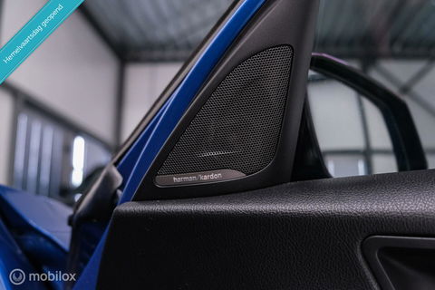 BMW 1-serie 116i M Sport | Estoril blue | Alcantara | LED | M performance | unieke auto | NAP orig NL | Trekhaak | 19 inch |