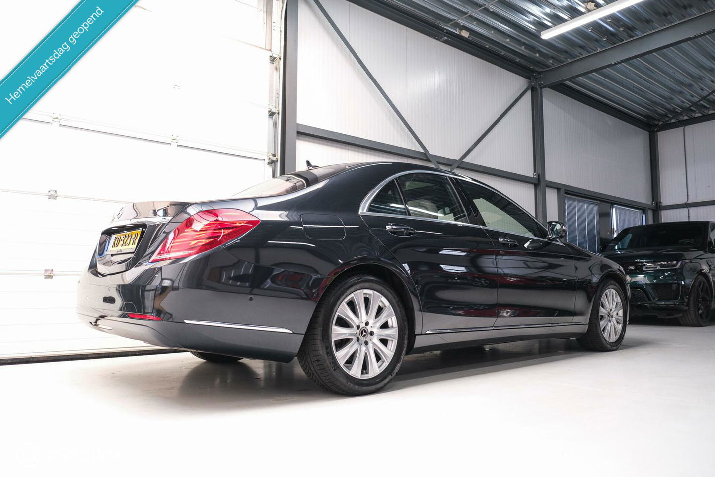 Mercedes-Benz S-Klasse 350 Prestige Plus | Massage | NAP NL auto | 2e eigenaar | Nightvision | Softclose | Burmester | Adaptive | Panorama | Trekhaak |