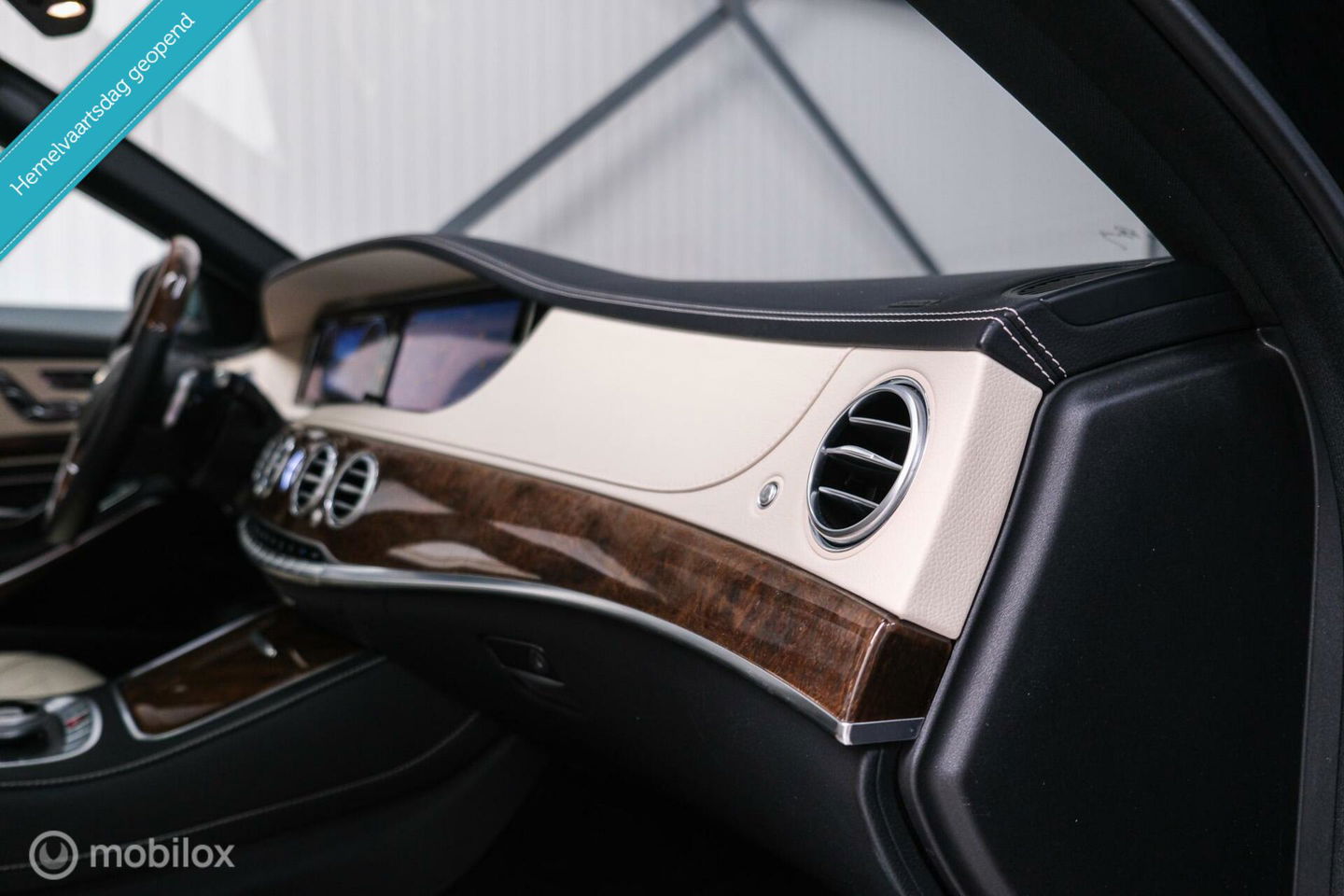 Mercedes-Benz S-Klasse 350 Prestige Plus | Massage | NAP NL auto | 2e eigenaar | Nightvision | Softclose | Burmester | Adaptive | Panorama | Trekhaak |