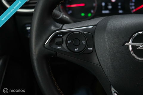 Opel Crossland X 1.2 Turbo | CarPlay | Camera | Trekhaak | 1e eigenaar | NL auto NAP | Head up display | sport stoelen |