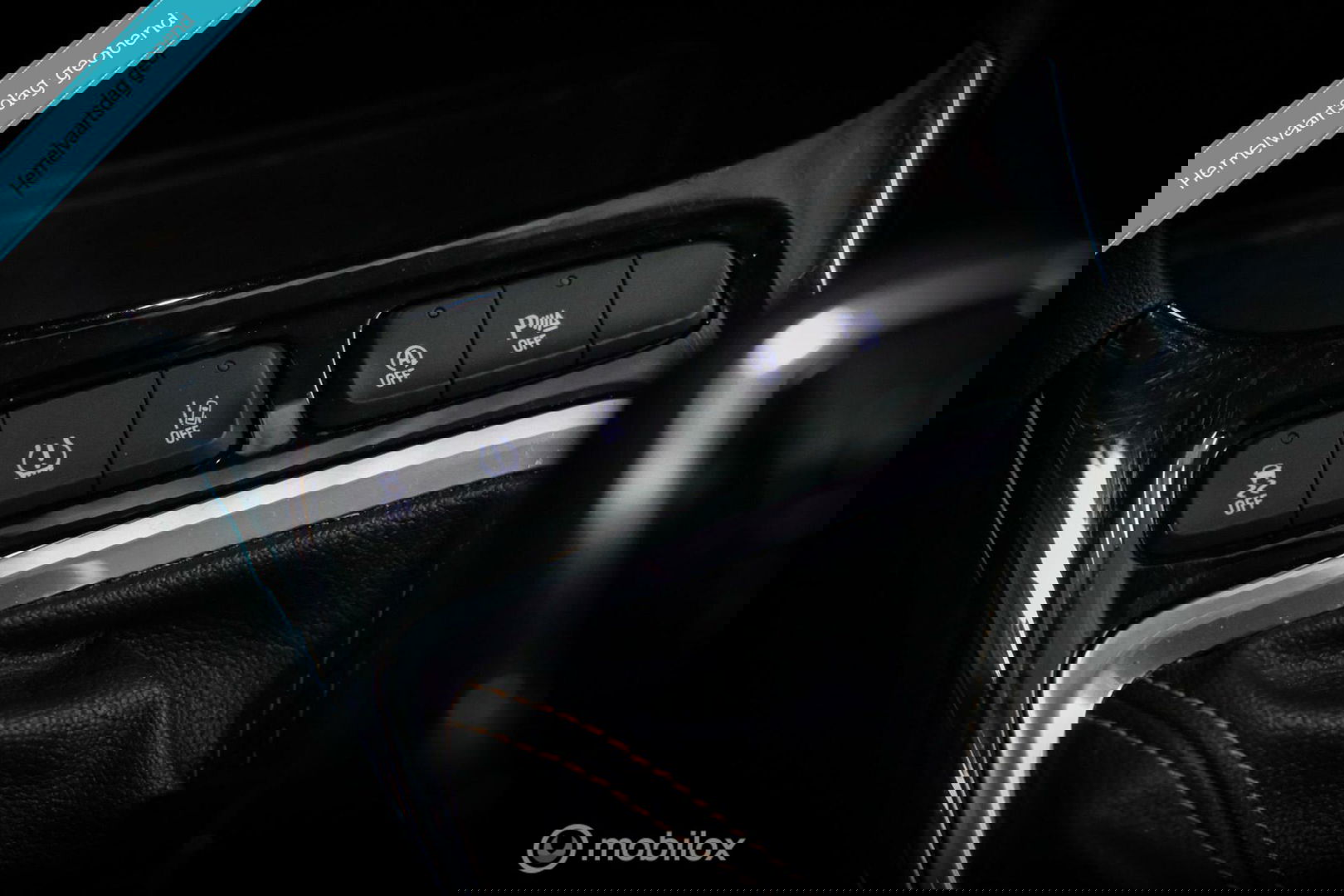 Opel Crossland X 1.2 Turbo | CarPlay | Camera | Trekhaak | 1e eigenaar | NL auto NAP | Head up display | sport stoelen |