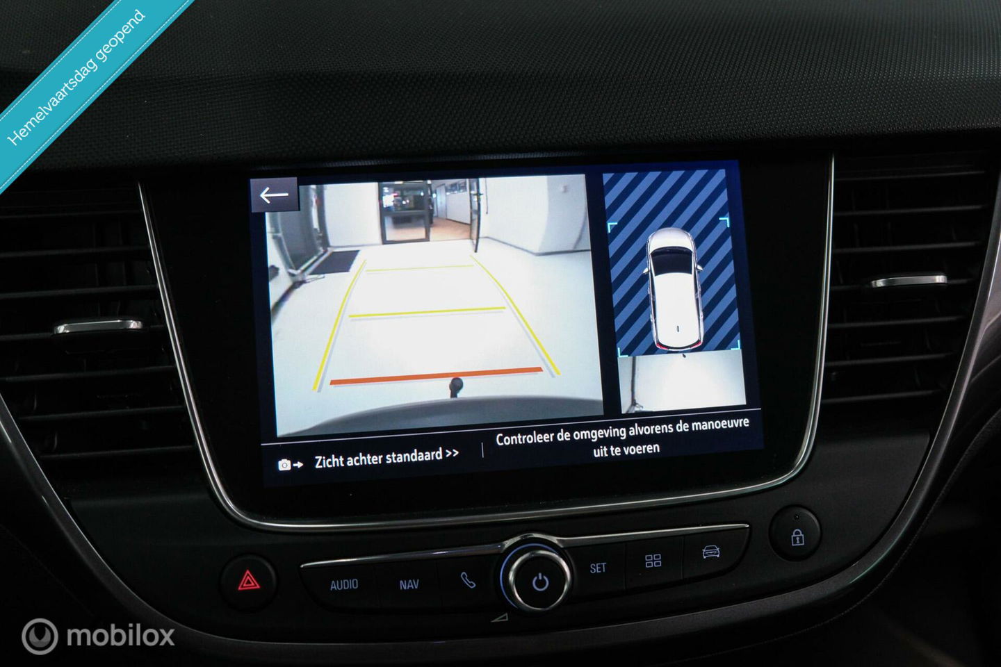 Opel Crossland X 1.2 Turbo | CarPlay | Camera | Trekhaak | 1e eigenaar | NL auto NAP | Head up display | sport stoelen |