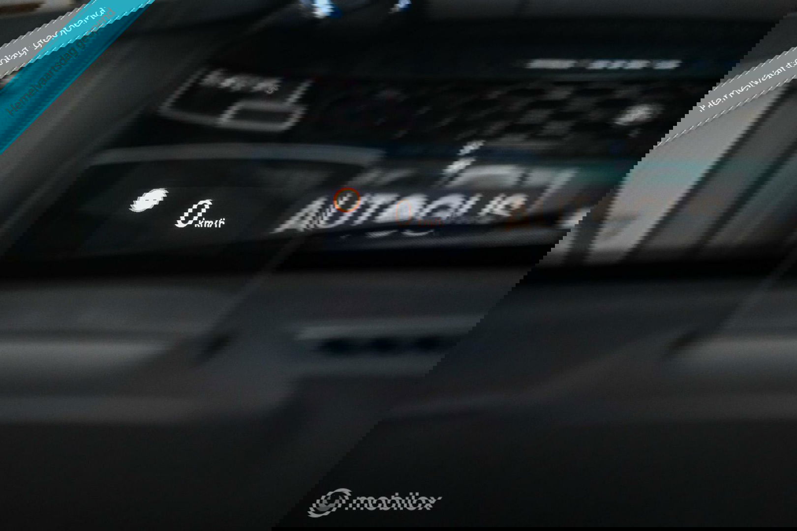Opel Crossland X 1.2 Turbo | CarPlay | Camera | Trekhaak | 1e eigenaar | NL auto NAP | Head up display | sport stoelen |