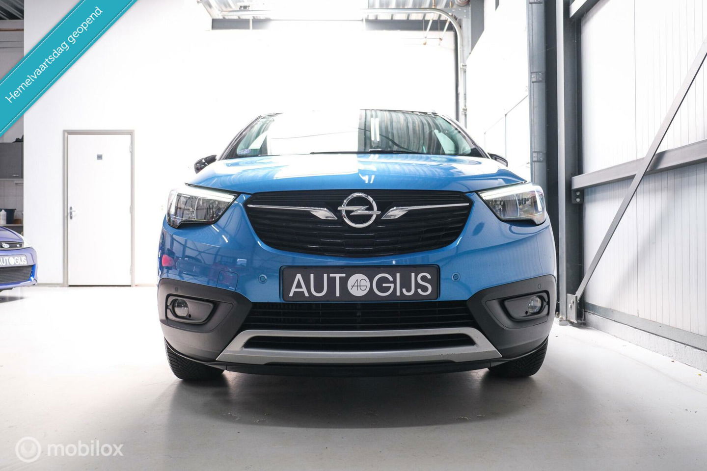 Opel Crossland X 1.2 Turbo | CarPlay | Camera | Trekhaak | 1e eigenaar | NL auto NAP | Head up display | sport stoelen |
