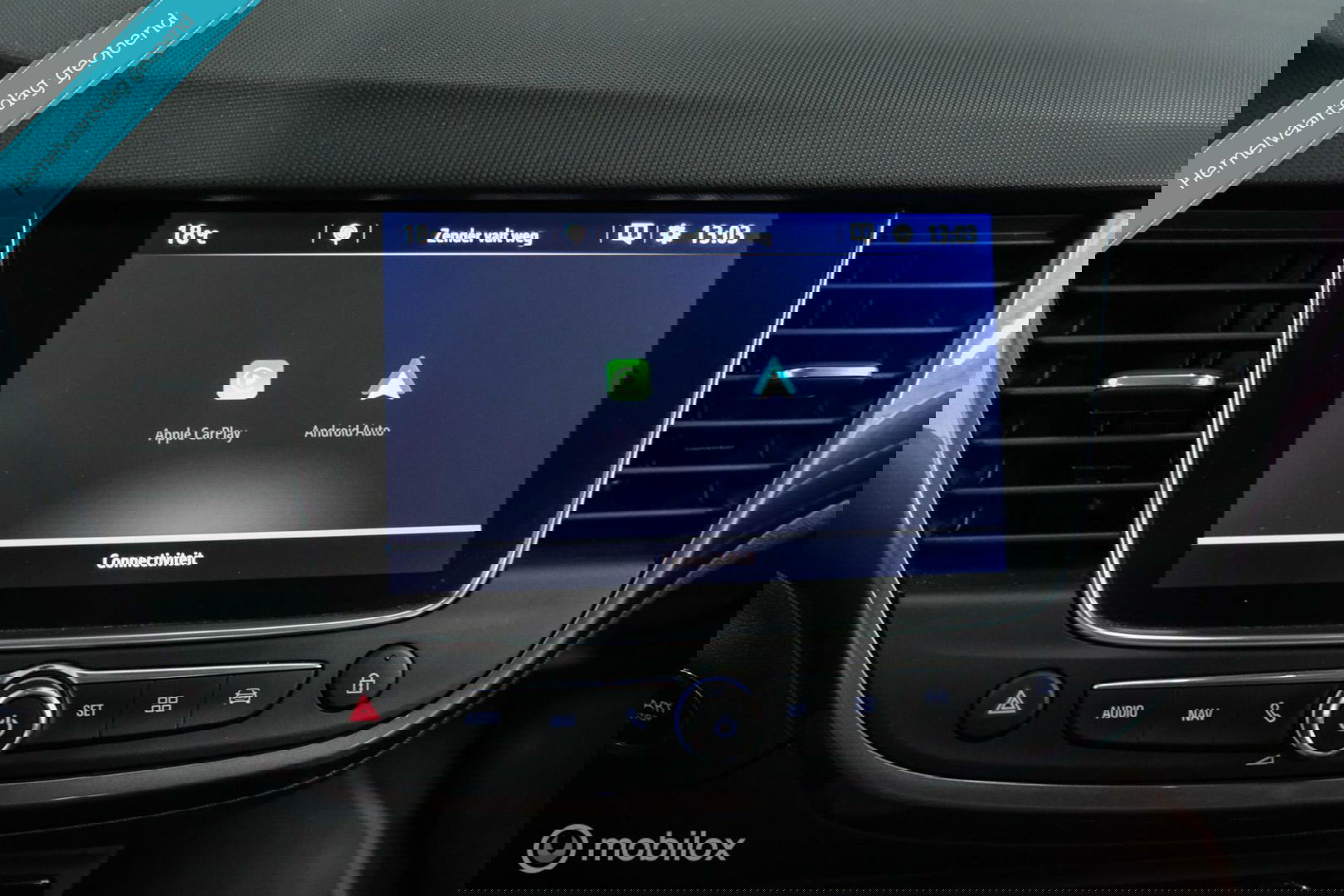 Opel Crossland X 1.2 Turbo | CarPlay | Camera | Trekhaak | 1e eigenaar | NL auto NAP | Head up display | sport stoelen |