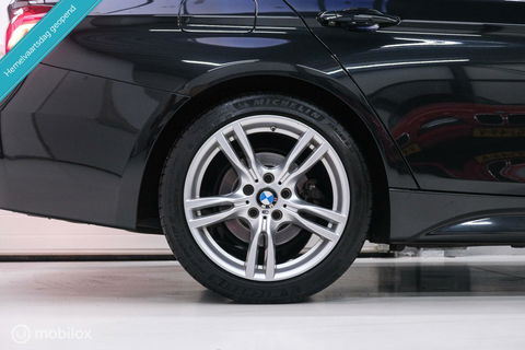 BMW 3 Serie 318i M Sport Edition | Leder | VC | LED | Navipro | Orig NL NAP | M pakket |