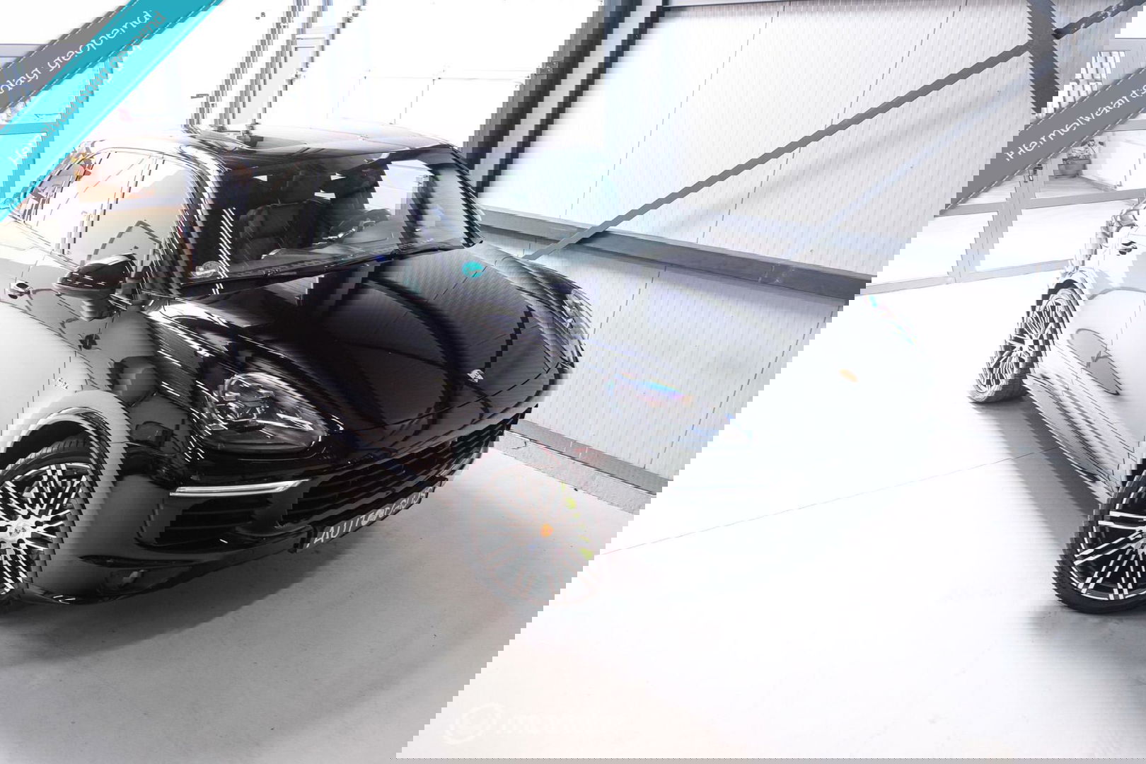 Porsche Cayenne 3.0 E-Hybrid Platinum Edition | Dealer OH | Trekhaak | Stoelkoeling | 360 cam | Panoramadak | Adaptive |