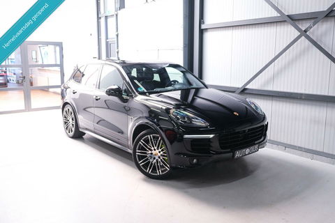 Porsche Cayenne 3.0 E-Hybrid Platinum Edition | Dealer OH | Trekhaak | Stoelkoeling | 360 cam | Panoramadak | Adaptive |