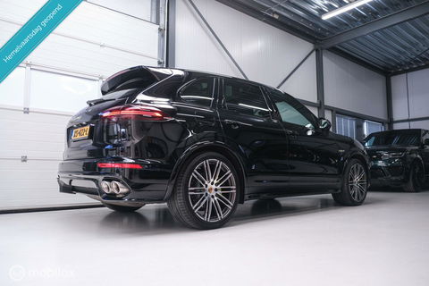 Porsche Cayenne 3.0 E-Hybrid Platinum Edition | Dealer OH | Trekhaak | Stoelkoeling | 360 cam | Panoramadak | Adaptive |