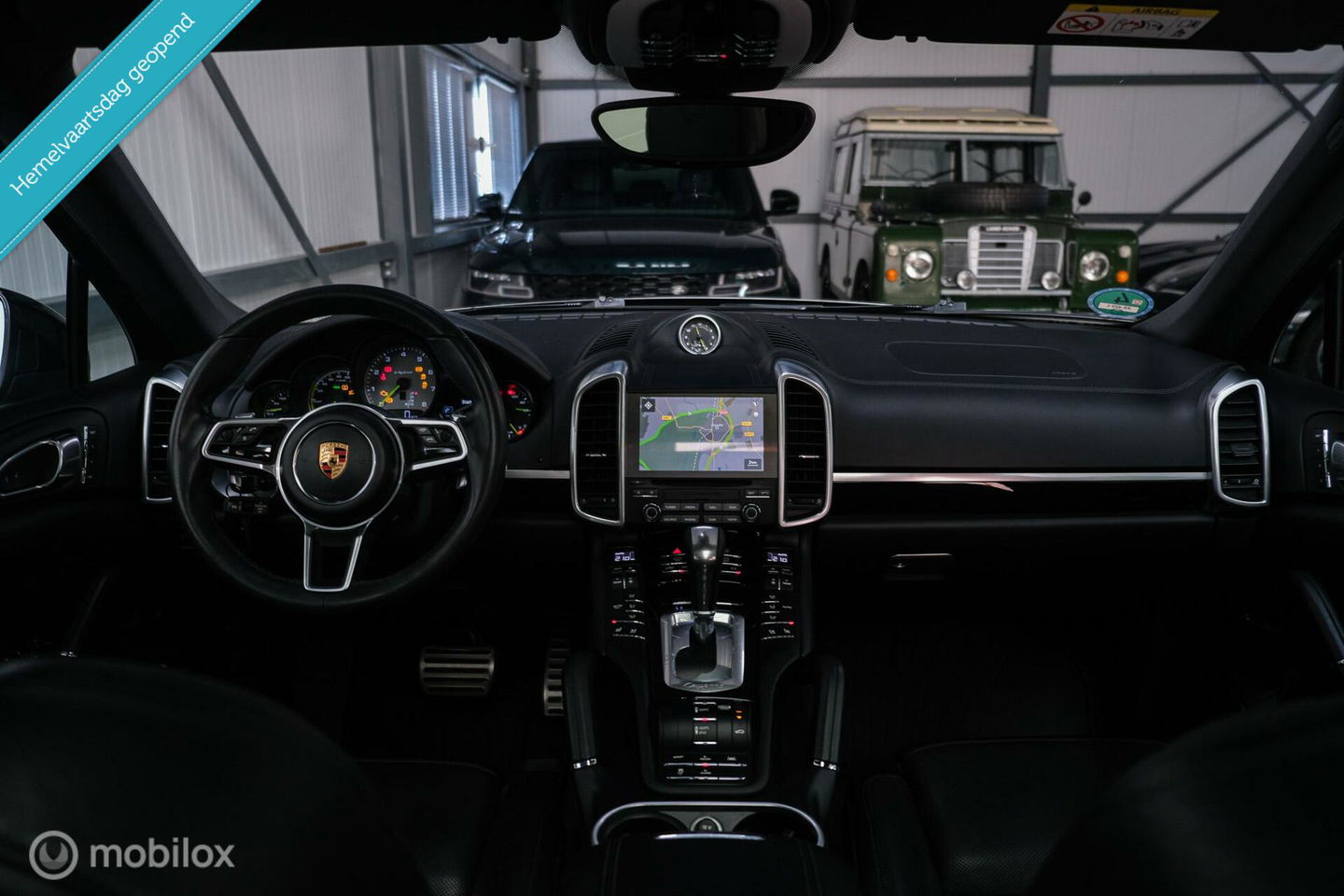 Porsche Cayenne 3.0 E-Hybrid Platinum Edition | Dealer OH | Trekhaak | Stoelkoeling | 360 cam | Panoramadak | Adaptive |
