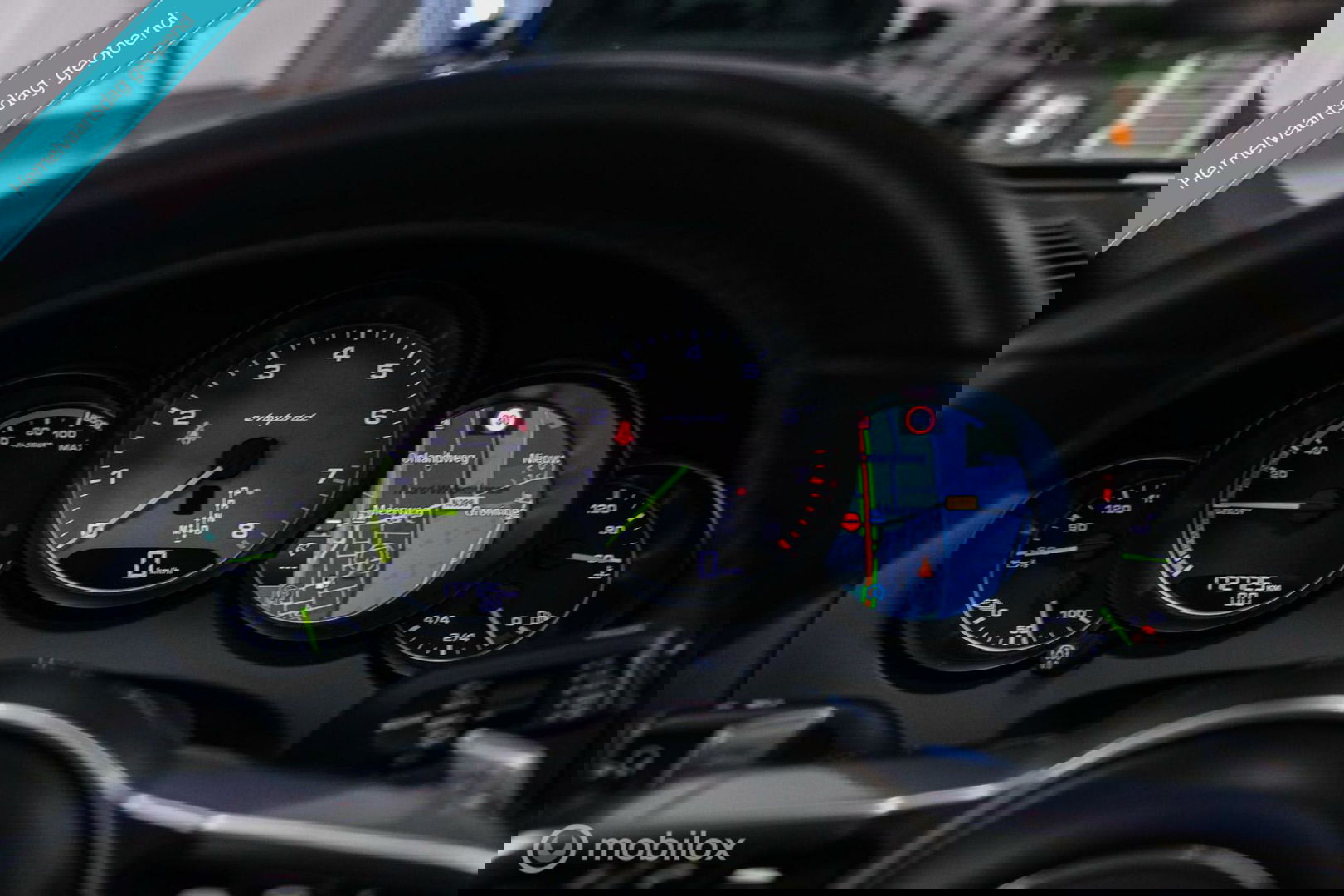 Porsche Cayenne 3.0 E-Hybrid Platinum Edition | Dealer OH | Trekhaak | Stoelkoeling | 360 cam | Panoramadak | Adaptive |