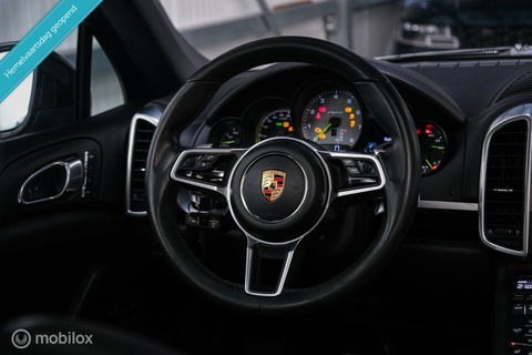 Porsche Cayenne 3.0 E-Hybrid Platinum Edition | Dealer OH | Trekhaak | Stoelkoeling | 360 cam | Panoramadak | Adaptive |