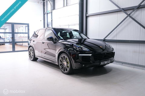 Porsche Cayenne 3.0 E-Hybrid Platinum Edition | Dealer OH | Trekhaak | Stoelkoeling | 360 cam | Panoramadak | Adaptive |