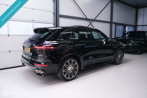 Porsche Cayenne 3.0 E-Hybrid Platinum Edition | Dealer OH | Trekhaak | Stoelkoeling | 360 cam | Panoramadak | Adaptive |