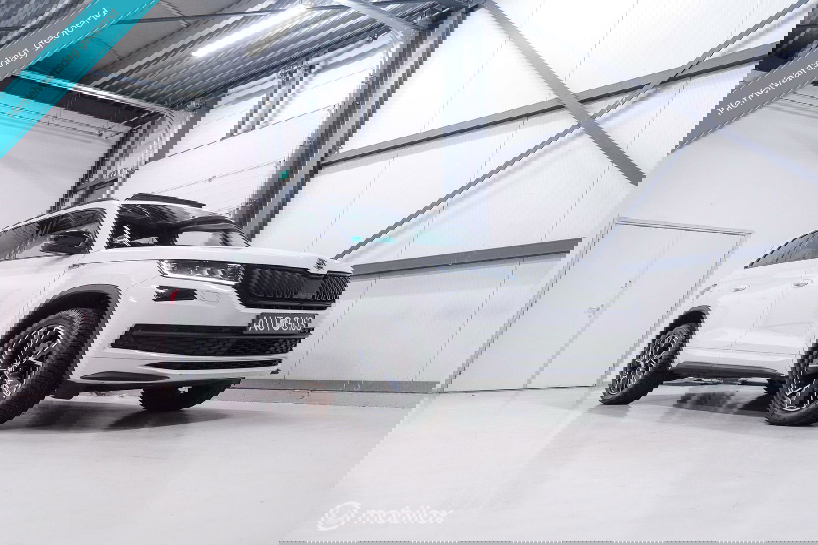 Škoda Kodiaq 2.0 TSI 4x4 Sportline Business 7p. | Panorama | LED | Adaptive | DAB+ | CarPlay | Memory | Keyless |