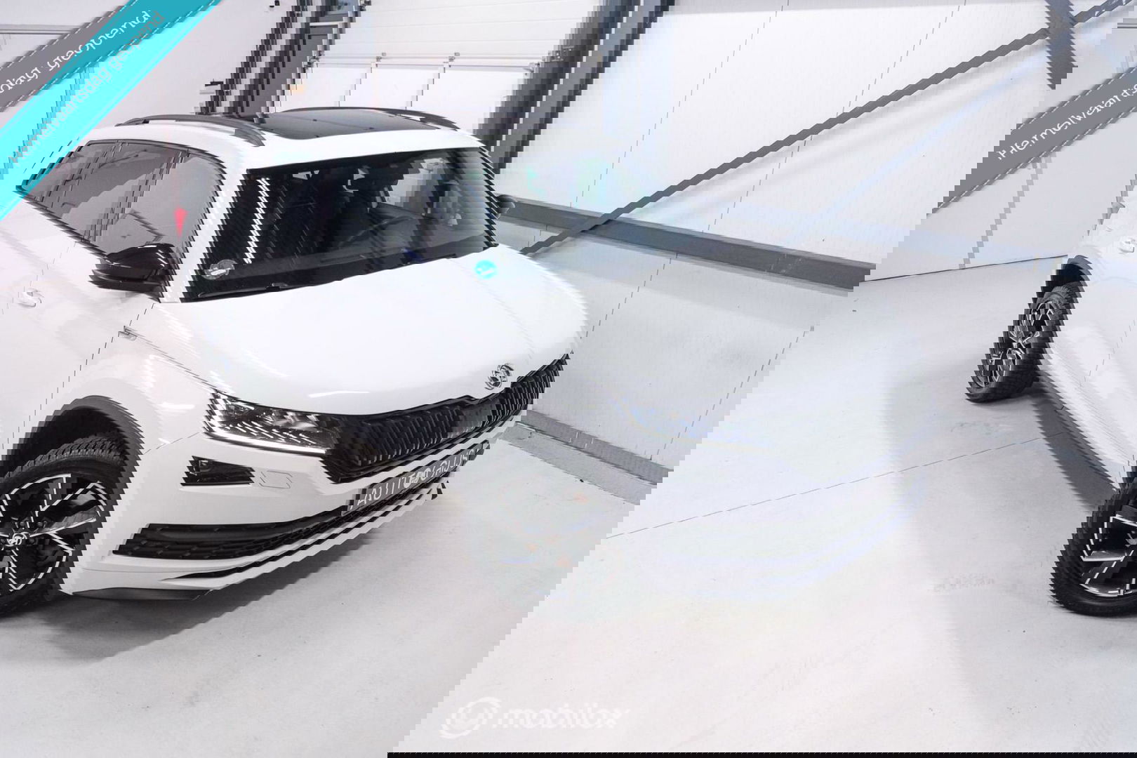 Škoda Kodiaq 2.0 TSI 4x4 Sportline Business 7p. | Panorama | LED | Adaptive | DAB+ | CarPlay | Memory | Keyless |