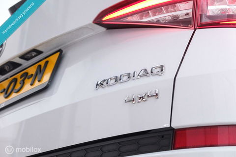 Škoda Kodiaq 2.0 TSI 4x4 Sportline Business 7p. | Panorama | LED | Adaptive | DAB+ | CarPlay | Memory | Keyless |