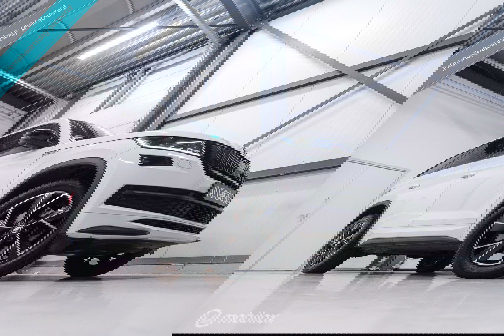 Škoda Kodiaq 2.0 TSI 4x4 Sportline Business 7p. | Panorama | LED | Adaptive | DAB+ | CarPlay | Memory | Keyless |