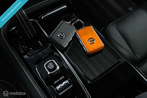 Volvo V60 2.0 T8 Recharge AWD R-Design | NL auto | DAB+ | CarPlay | Adaptive | Blis | Rijklaar |