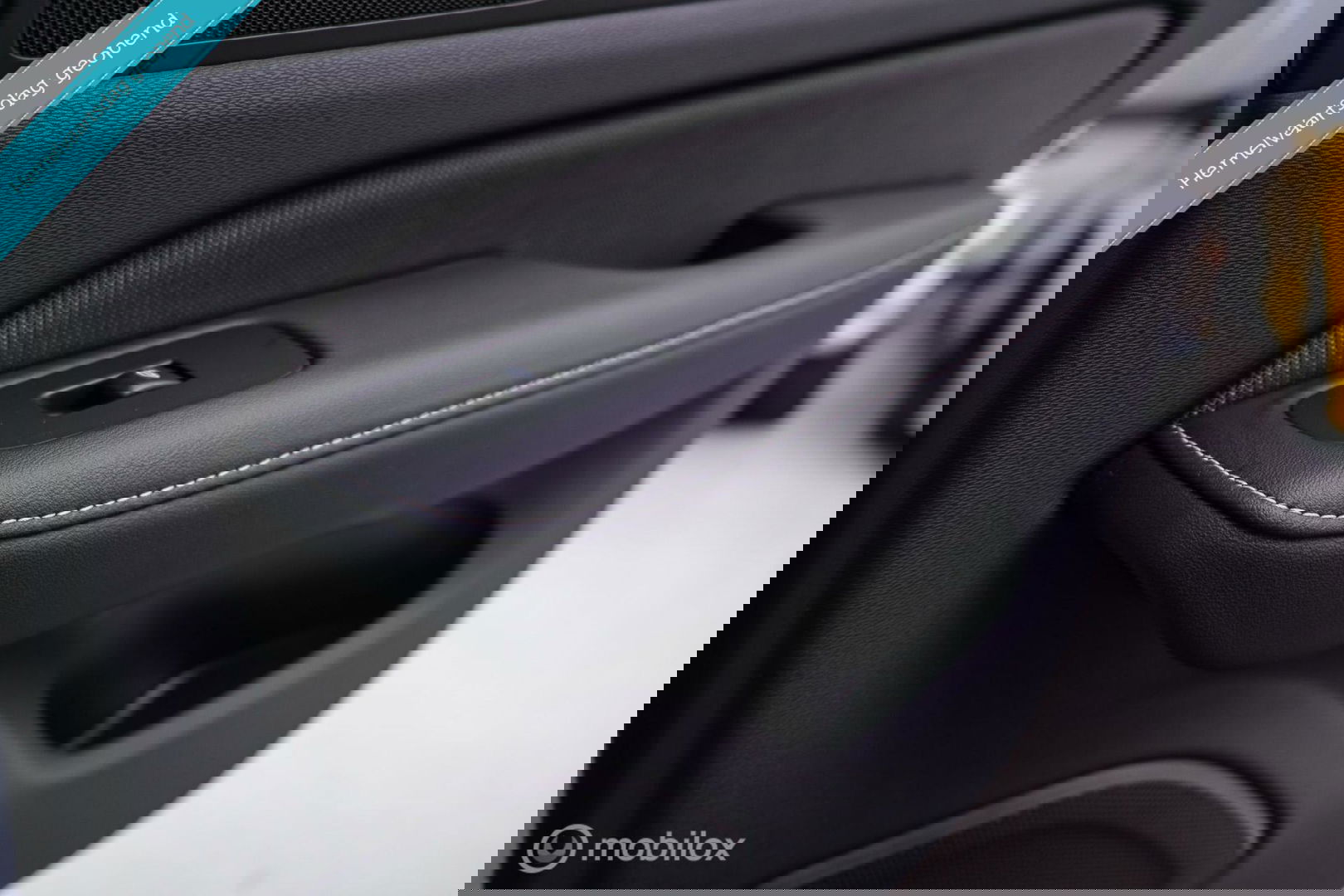 Volvo V60 2.0 T8 Recharge AWD R-Design | NL auto | DAB+ | CarPlay | Adaptive | Blis | Rijklaar |