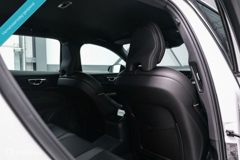 Volvo V60 2.0 T8 Recharge AWD R-Design | NL auto | DAB+ | CarPlay | Adaptive | Blis | Rijklaar |