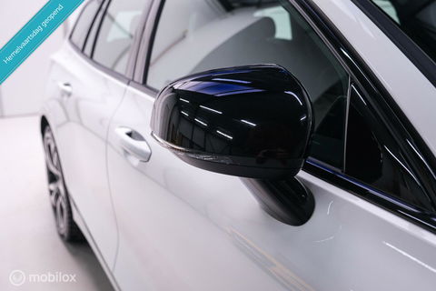Volvo V60 2.0 T8 Recharge AWD R-Design | NL auto | DAB+ | CarPlay | Adaptive | Blis | Rijklaar |