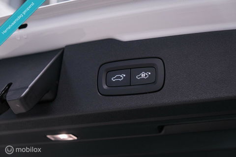 Volvo V60 2.0 T8 Recharge AWD R-Design | NL auto | DAB+ | CarPlay | Adaptive | Blis | Rijklaar |