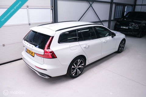Volvo V60 2.0 T8 Recharge AWD R-Design | NL auto | DAB+ | CarPlay | Adaptive | Blis | Rijklaar |