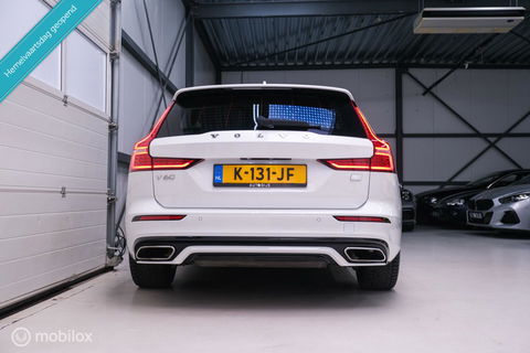 Volvo V60 2.0 T8 Recharge AWD R-Design | NL auto | DAB+ | CarPlay | Adaptive | Blis | Rijklaar |