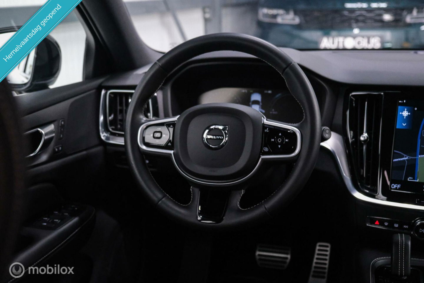 Volvo V60 2.0 T8 Recharge AWD R-Design | NL auto | DAB+ | CarPlay | Adaptive | Blis | Rijklaar |