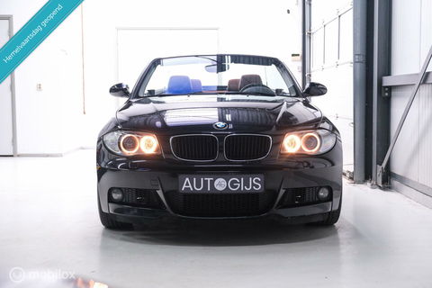 BMW 1 Serie Cabrio 118i High Executive M pakket | Leder | automaat | Xenon | Sportstoelen | youngtimer |