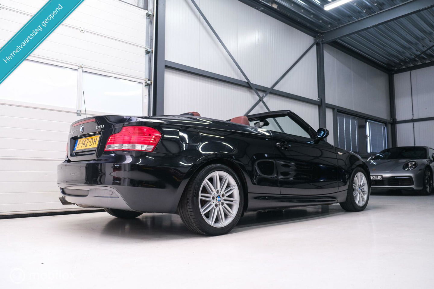BMW 1 Serie Cabrio 118i High Executive M pakket | Leder | automaat | Xenon | Sportstoelen | youngtimer |