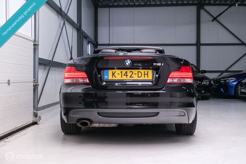 BMW 1 Serie Cabrio 118i High Executive M pakket | Leder | automaat | Xenon | Sportstoelen | youngtimer |