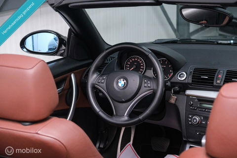 BMW 1 Serie Cabrio 118i High Executive M pakket | Leder | automaat | Xenon | Sportstoelen | youngtimer |