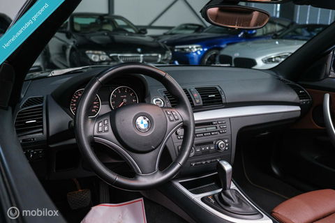 BMW 1 Serie Cabrio 118i High Executive M pakket | Leder | automaat | Xenon | Sportstoelen | youngtimer |