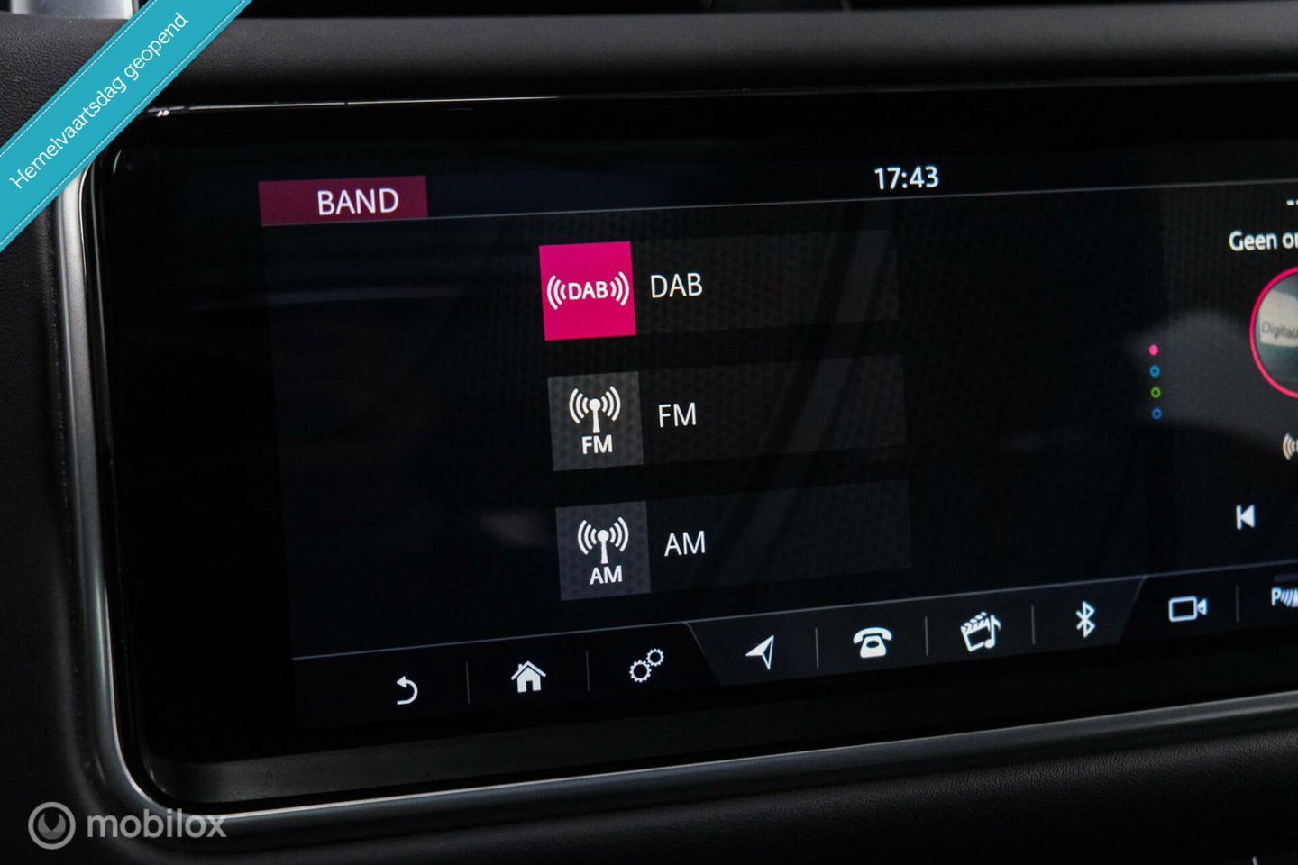 Land Rover Range Rover Sport P400e HSE Dynamic Stealth
