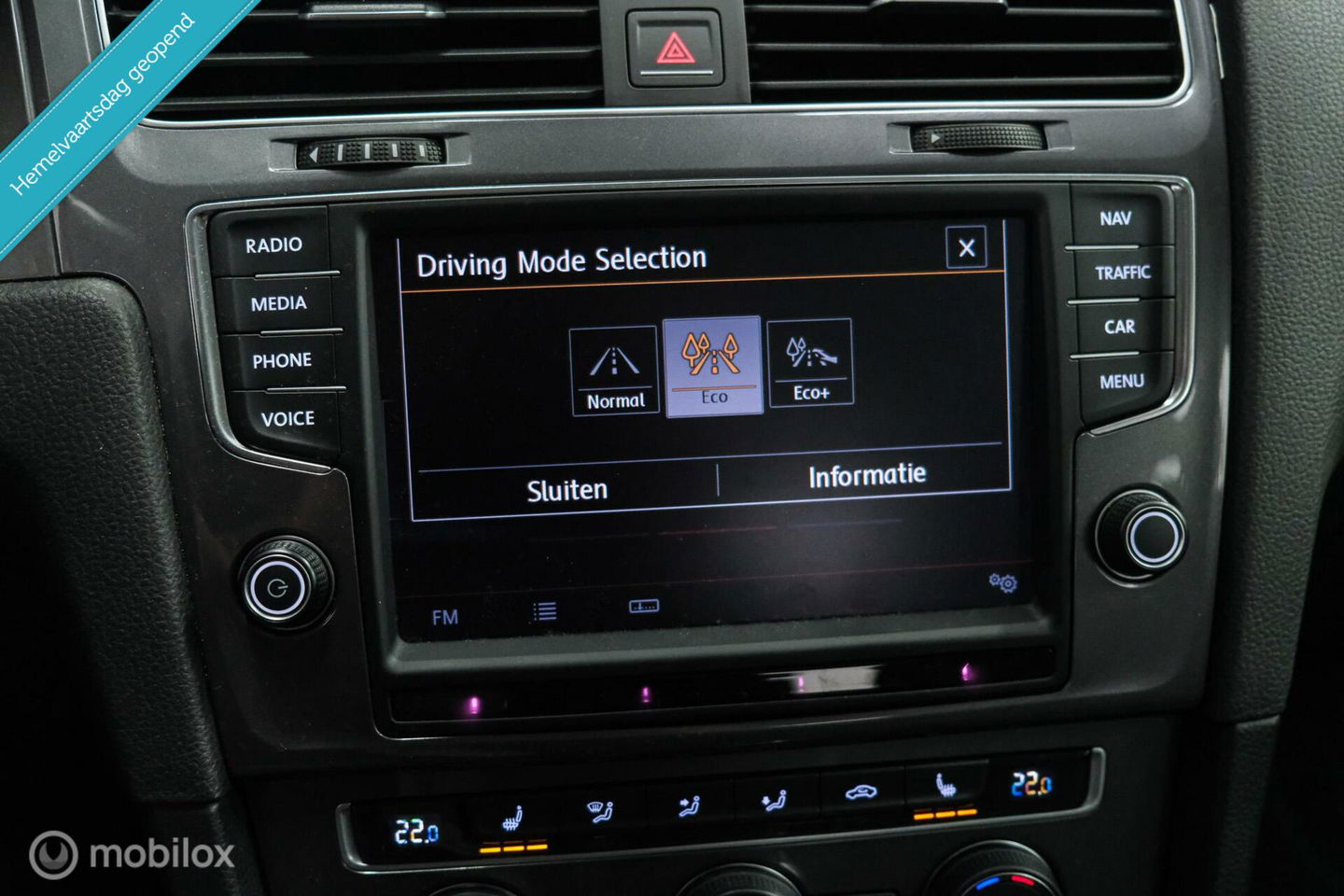 Volkswagen e-Golf | Adaptive | Stoelverwarming | PDC | Navigatie | Ambiance verlichting | LED |