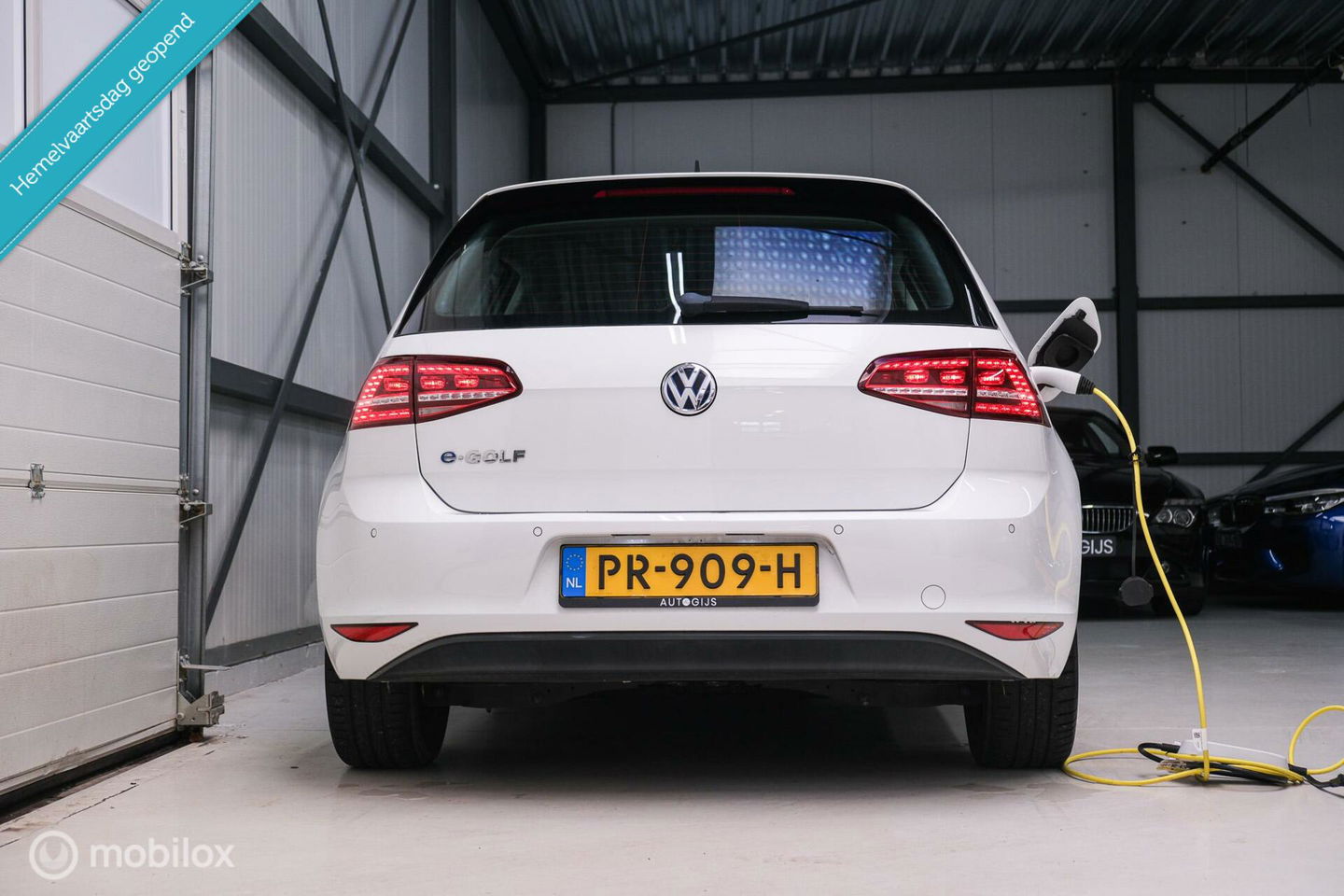 Volkswagen e-Golf | Adaptive | Stoelverwarming | PDC | Navigatie | Ambiance verlichting | LED |