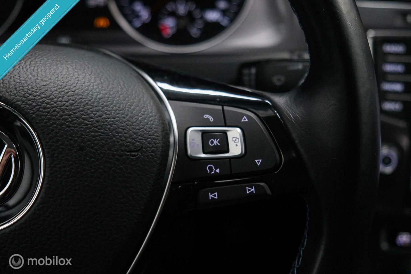 Volkswagen e-Golf | Adaptive | Stoelverwarming | PDC | Navigatie | Ambiance verlichting | LED |