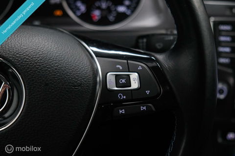 Volkswagen e-Golf | Adaptive | Stoelverwarming | PDC | Navigatie | Ambiance verlichting | LED |