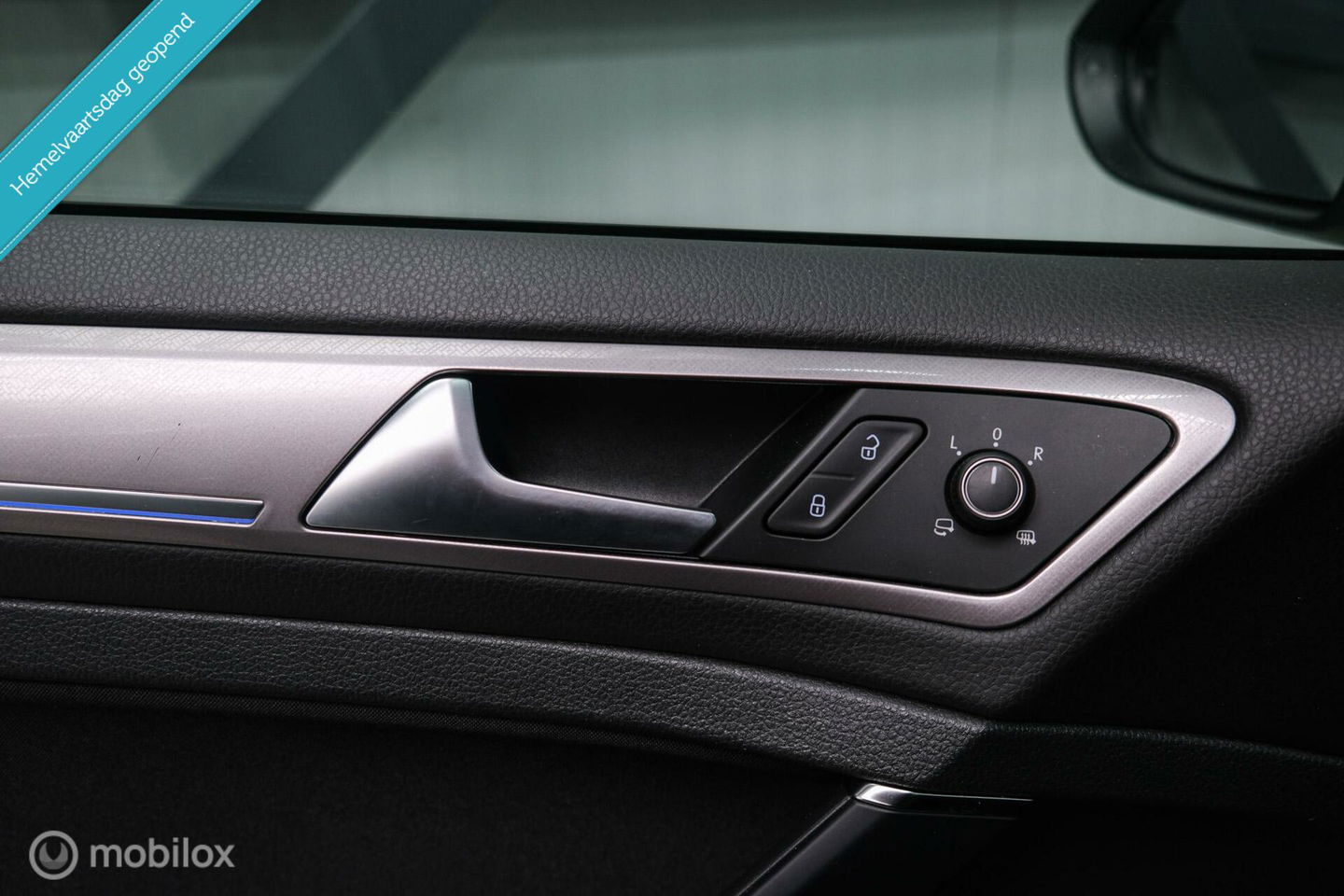 Volkswagen e-Golf | Adaptive | Stoelverwarming | PDC | Navigatie | Ambiance verlichting | LED |