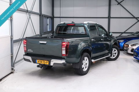 Isuzu D-max 1.9 Double Cab lang LS | 4x4 | Camera | Automaat | Zeer netjes | LED | Toyota Hilux |