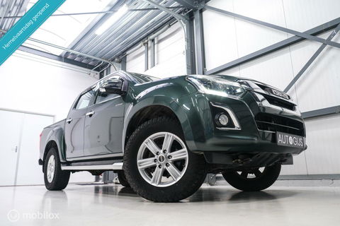 Isuzu D-max 1.9 Double Cab lang LS | 4x4 | Camera | Automaat | Zeer netjes | LED | Toyota Hilux |
