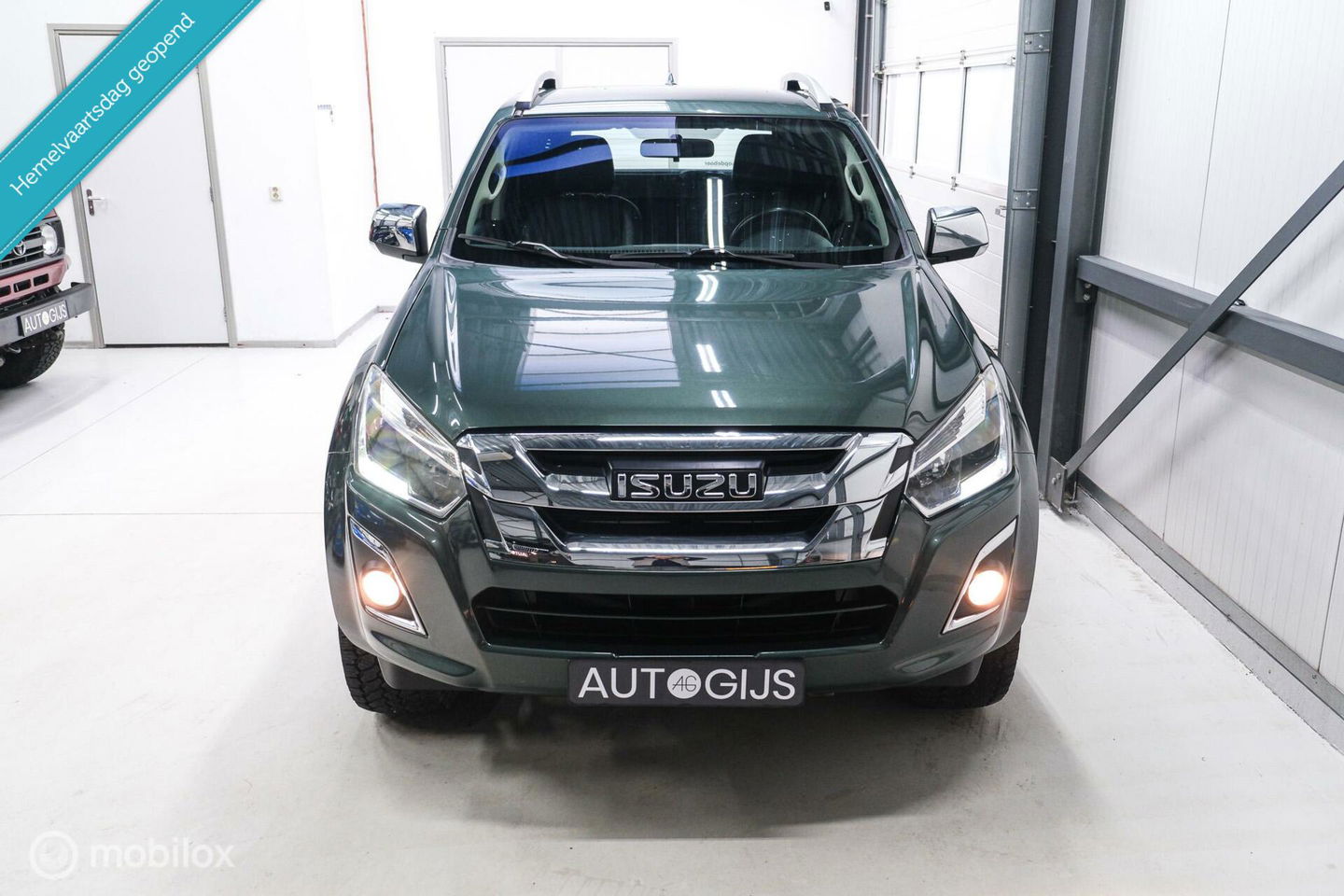 Isuzu D-max 1.9 Double Cab lang LS | 4x4 | Camera | Automaat | Zeer netjes | LED | Toyota Hilux |