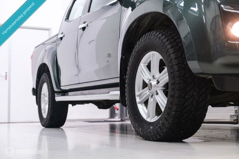 Isuzu D-max 1.9 Double Cab lang LS | 4x4 | Camera | Automaat | Zeer netjes | LED | Toyota Hilux |