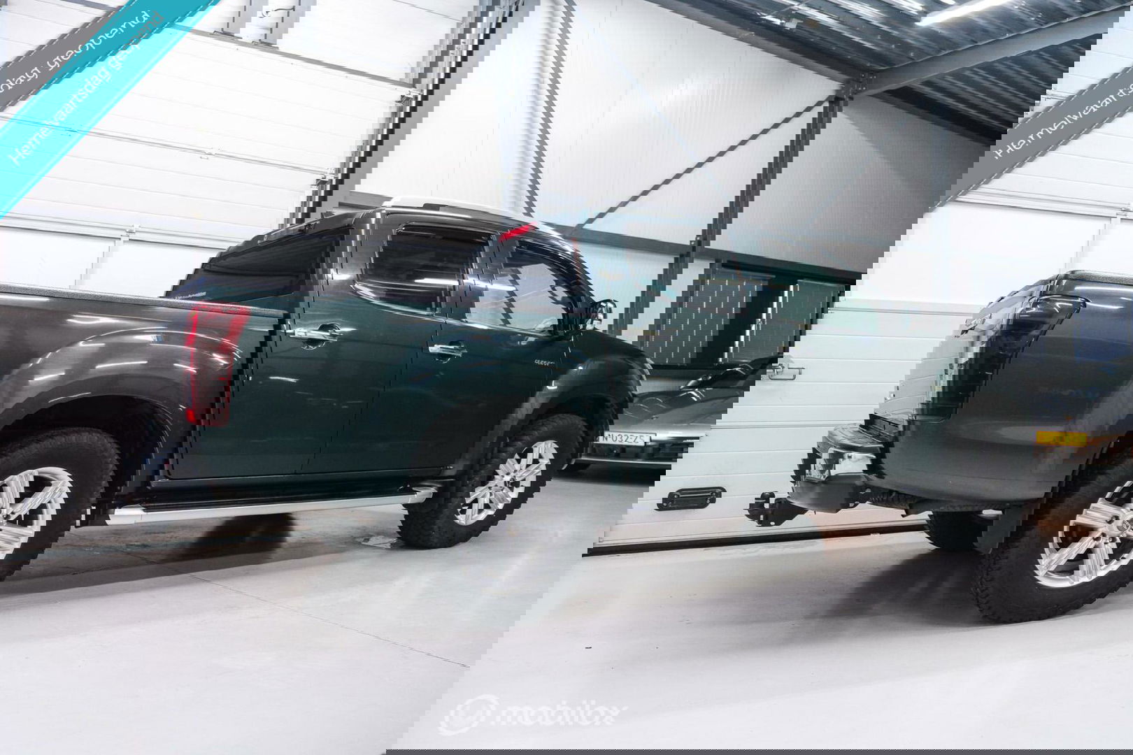 Isuzu D-max 1.9 Double Cab lang LS | 4x4 | Camera | Automaat | Zeer netjes | LED | Toyota Hilux |