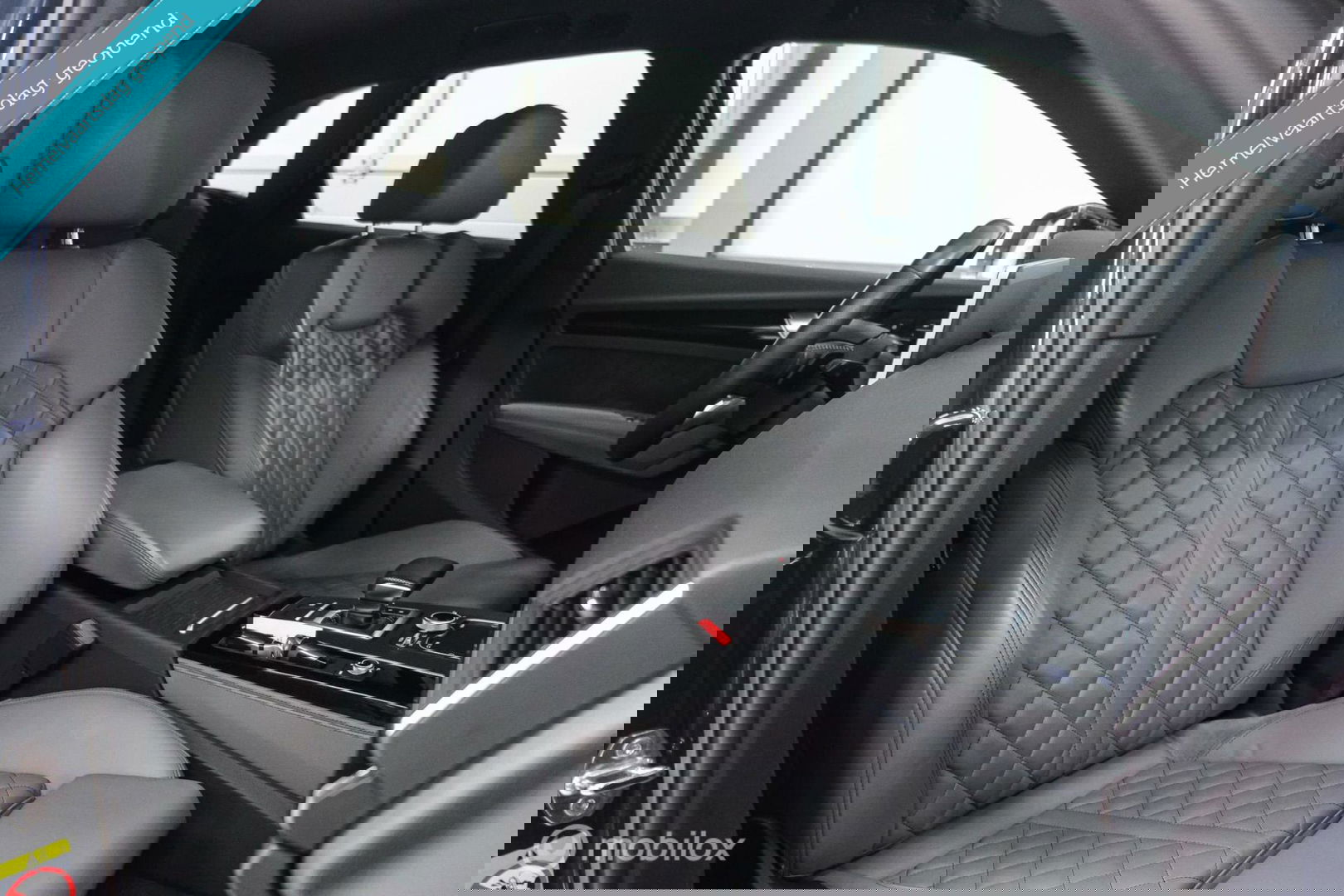 Audi Q5 55 TFSI e quattro S edition Competition | Luchtvering | 360 cam | Trekhaak | Diamond stitch | VC | Memory | NL auto NAP |