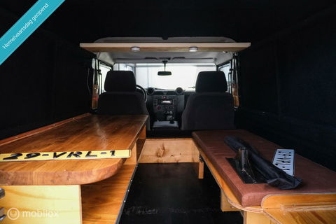 Land Rover Defender 2.4 TD 110 | Airco | BTW auto | Origineel NL | SVX | NAP | Commercial | ASS stoelen | Trekhaak | 60th anniversary | X Tech |