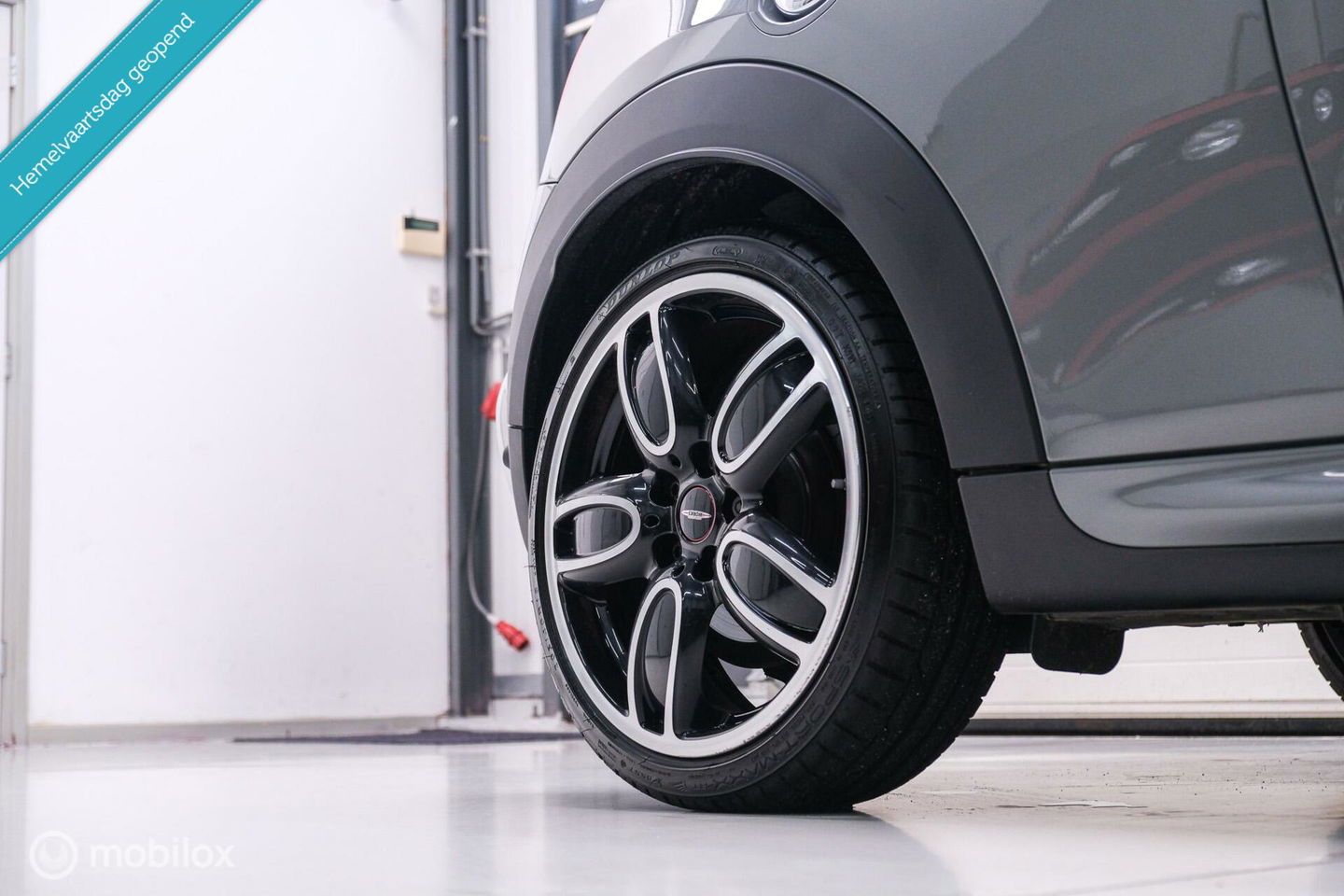 MINI Mini 2.0 John Cooper Works Chili